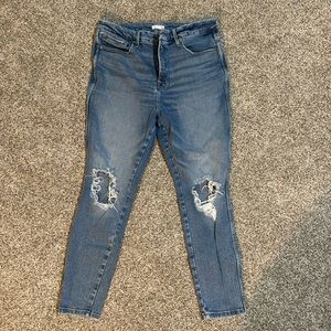 Good American Ankle Jeans